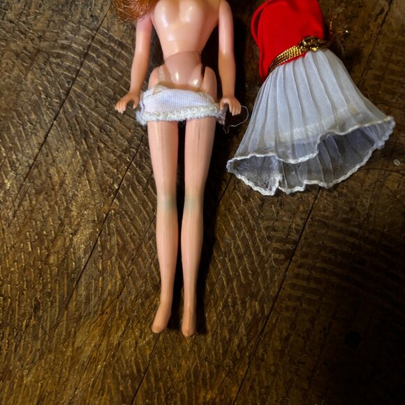 Topper Dawn doll Glori curly side part hair w/clothes 4803 - Picture 2 of 3